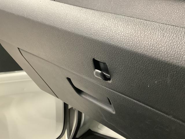 ハイゼットトラックスタンダード　ＣＶＴ　前後コーナーセンサー　荷台マット走行無制限１年保証　前後コーナーセンサー　ＣＶＴ車　３方開　荷台マット　オートマチックハイビーム　アイドリングストップ　横滑り防止装置　オートライト　ヘッドライトレベライザー　ラジオ　スペアタイヤ（兵庫県）の中古車