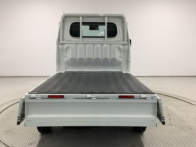 ハイゼットトラックスタンダード　ＣＶＴ　前後コーナーセンサー　荷台マット走行無制限１年保証　前後コーナーセンサー　ＣＶＴ車　３方開　荷台マット　オートマチックハイビーム　アイドリングストップ　横滑り防止装置　オートライト　ヘッドライトレベライザー　ラジオ　スペアタイヤ（兵庫県）の中古車