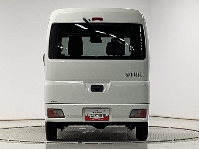 ハイゼットカーゴクルーズ　ＣＶＴ車　前後コーナーセンサー　プッシュスタート走行無制限１年保証　前後コーナーセンサー　ＣＶＴ車　オートマチックハイビーム　アイドリングストップ　プッシュスタート　横滑り防止装置　ヘッドライトレベライザー　電動格納ドアミラー　両側スライドドア（兵庫県）の中古車