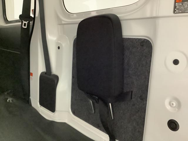 ハイゼットカーゴクルーズ　ＣＶＴ車　前後コーナーセンサー　プッシュスタート走行無制限１年保証　前後コーナーセンサー　ＣＶＴ車　オートマチックハイビーム　アイドリングストップ　プッシュスタート　横滑り防止装置　ヘッドライトレベライザー　電動格納ドアミラー　両側スライドドア（兵庫県）の中古車