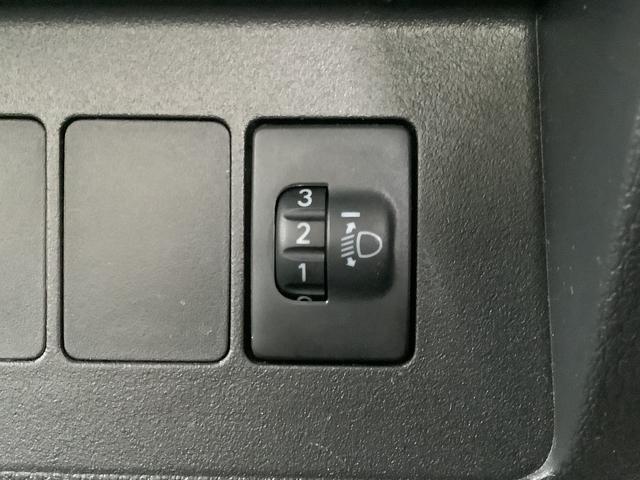 ハイゼットトラックスタンダード 農用スペシャル 4WD 5MT 荷台作業灯走行無制限1年保証 4WD 荷台作業灯 MT車 3方開 ゲートプロテクター ドアバイザー ヘッドライトレベライザー アクセサリーソケット デフロック マニュアルエアコン スペアタイヤ バッテリーカバー(兵庫県)の中古車