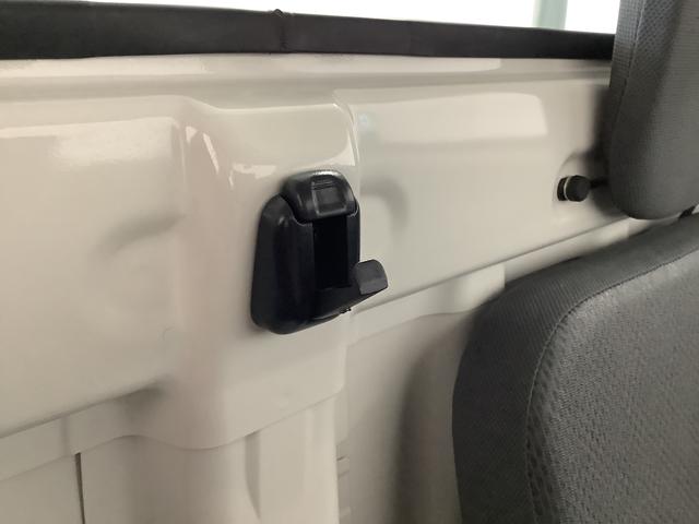 ハイゼットトラックスタンダード 農用スペシャル 4WD 5MT 荷台作業灯走行無制限1年保証 4WD 荷台作業灯 MT車 3方開 ゲートプロテクター ドアバイザー ヘッドライトレベライザー アクセサリーソケット デフロック マニュアルエアコン スペアタイヤ バッテリーカバー(兵庫県)の中古車