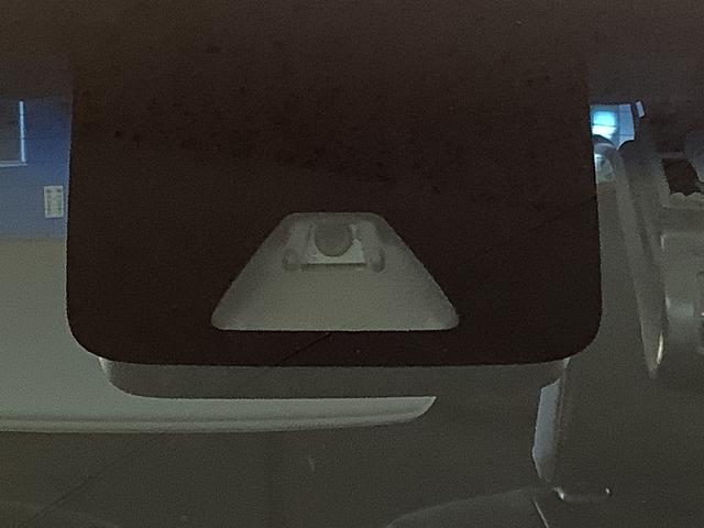 ムーヴカスタム　Ｘ　ハイパーＳＡII　４ＷＤ　８インチナビＴＶ１年保証　８インチナビＴＶ　バックカメラ　４ＷＤ　ドラレコ　ＤＶＤ　ＵＳＢ　Ｂｌｕｅｔｏｏｔｈ　ＬＥＤヘッドライト　アイドリングストップ　プッシュスタート　横滑り防止装置　１４インチ純正アルミホイール（兵庫県）の中古車