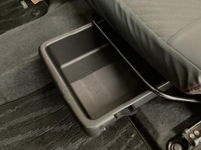 ムーヴカスタム　Ｘ　ハイパーＳＡII　４ＷＤ　８インチナビＴＶ１年保証　８インチナビＴＶ　バックカメラ　４ＷＤ　ドラレコ　ＤＶＤ　ＵＳＢ　Ｂｌｕｅｔｏｏｔｈ　ＬＥＤヘッドライト　アイドリングストップ　プッシュスタート　横滑り防止装置　１４インチ純正アルミホイール（兵庫県）の中古車