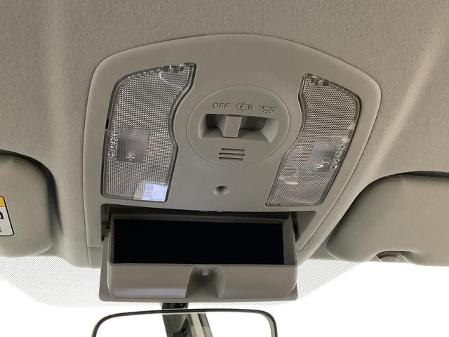 プリウスＳ　ワンオーナー　ナビ　ＥＴＣ　バックカメラ　スマートキー１年保証　ワンオーナー　ナビＴＶ　ＥＴＣ　バックカメラ　Ｂｌｕｅｔｏｏｔｈ　ＨＩＤヘッドライト　プッシュスタート　オートライト　オートエアコン　ドアバイザー　トノカバー　１５インチアルミホイール（兵庫県）の中古車