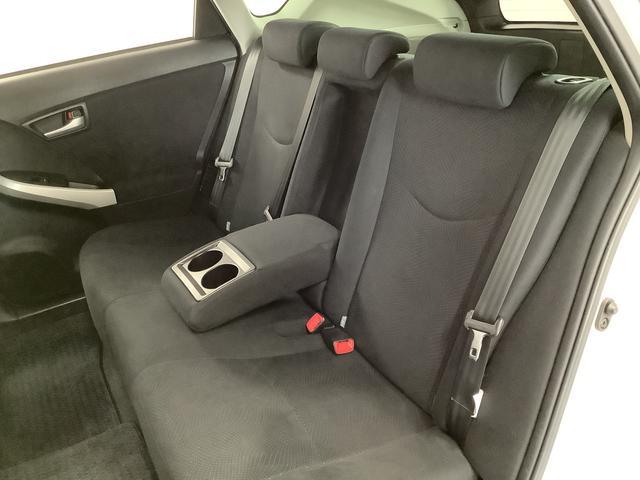 プリウスＳ　ワンオーナー　ナビ　ＥＴＣ　バックカメラ　スマートキー１年保証　ワンオーナー　ナビＴＶ　ＥＴＣ　バックカメラ　Ｂｌｕｅｔｏｏｔｈ　ＨＩＤヘッドライト　プッシュスタート　オートライト　オートエアコン　ドアバイザー　トノカバー　１５インチアルミホイール（兵庫県）の中古車