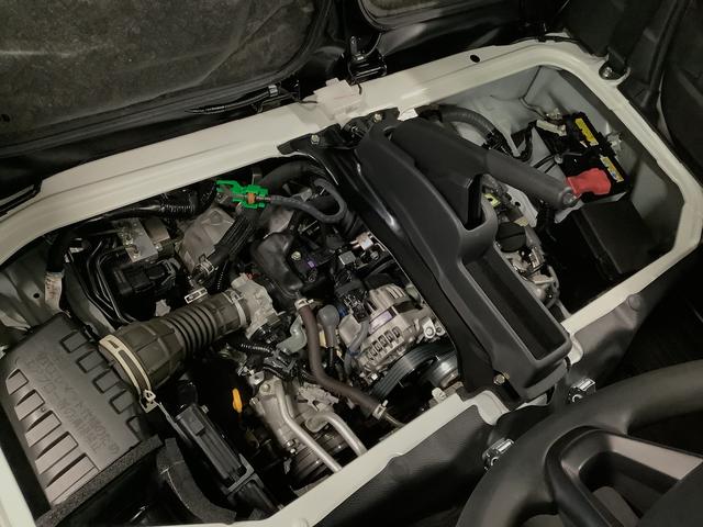 ハイゼットカーゴDX ワンオーナー CVT 前後コーナーセンサー キーレス走行無制限1年保証 前後コーナーセンサー CVT車 ワンオーナー オートマチックハイビーム キーレスエントリー アイドリングストップ 横滑り防止装置 オートライト ヘッドライトレベライザー ラジオ(兵庫県)の中古車