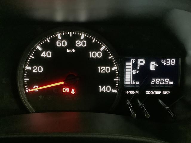 ハイゼットカーゴDX ワンオーナー CVT 前後コーナーセンサー キーレス走行無制限1年保証 前後コーナーセンサー CVT車 ワンオーナー オートマチックハイビーム キーレスエントリー アイドリングストップ 横滑り防止装置 オートライト ヘッドライトレベライザー ラジオ(兵庫県)の中古車