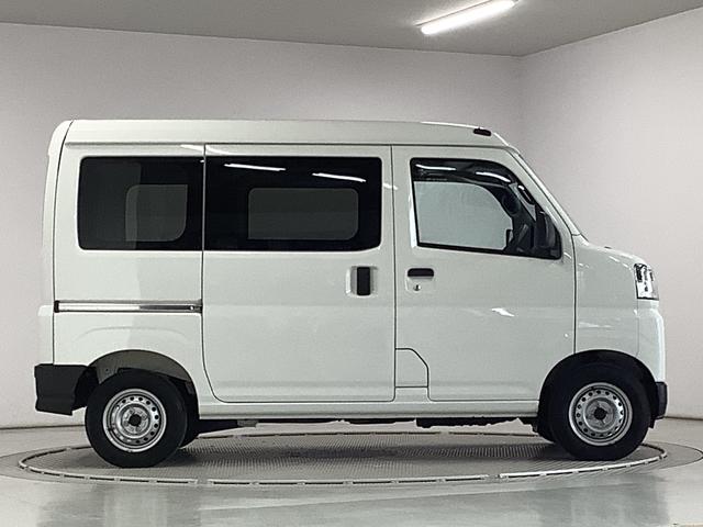 ハイゼットカーゴDX CVT コーナーセンサー キーレスエントリー ラジオ走行無制限1年保証 前後コーナーセンサー CVT車 オートマチックハイビーム アイドリングストップ 横滑り防止装置 オートライト ヘッドライトレベライザー パワーウィンドウ ラジオ スマートアシスト(兵庫県)の中古車