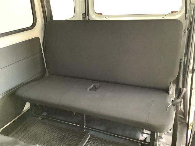 ハイゼットカーゴDX CVT コーナーセンサー キーレスエントリー ラジオ走行無制限1年保証 前後コーナーセンサー CVT車 オートマチックハイビーム アイドリングストップ 横滑り防止装置 オートライト ヘッドライトレベライザー パワーウィンドウ ラジオ スマートアシスト(兵庫県)の中古車