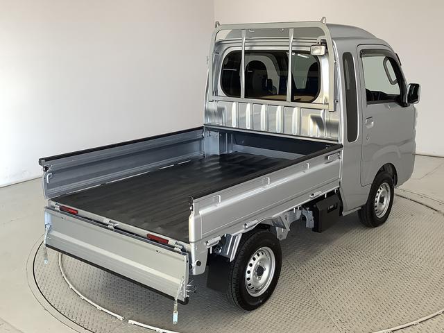 ハイゼットトラックジャンボＳＡIIIｔ　４ＷＤ　ＣＶＴ　ＣＤ　バックソナー走行無制限１年保証　４ＷＤ　バックソナー　ＭＴ車　ＣＤオーディオ　３方開　荷台作業灯　ゲートプロテクター　荷台マット　ＬＥＤヘッドライト　横滑り防止装置　オートライト　ヘッドライトレベライザー（兵庫県）の中古車