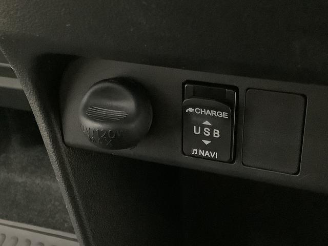 ムーヴキャンバスXリミテッドメイクアップ SAIII 1オーナー ナビTV1年保証 ワンオーナー ナビTV USB ドラレコ バックカメラ 両側電動スライドドア DVD Bluetooth オートマチックハイビーム アイドリングストップ プッシュスタート 横滑り防止装置(兵庫県)の中古車