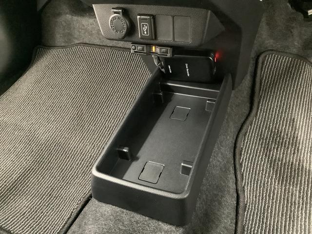 ミライースＸ　リミテッドＳＡIII　雹害車両　ワンオーナー　ナビＴＶ雹害車両　１年保証　ワンオーナー　ＥＴＣ　ナビＴＶ　ドラレコ　バックカメラ　前後コーナーセンサー　ＤＶＤ　ＵＳＢ　Ｂｌｕｅｔｏｏｔｈ　オートマチックハイビーム　ＬＥＤヘッドライト　キーレスエントリー（兵庫県）の中古車