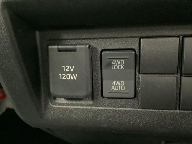 ハイゼットトラックスタンダード 4WD CVT ワンオーナー コーナーセンサー走行無制限1年保証 前後コーナーセンサー 4WD CVT車 ワンオーナー 3方開 アイドリングストップ 横滑り防止装置 オートライト ヘッドライトレベライザー アクセサリーソケット ラジオ(兵庫県)の中古車