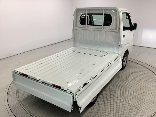 ハイゼットトラックスタンダード 4WD CVT ワンオーナー コーナーセンサー走行無制限1年保証 前後コーナーセンサー 4WD CVT車 ワンオーナー 3方開 アイドリングストップ 横滑り防止装置 オートライト ヘッドライトレベライザー アクセサリーソケット ラジオ(兵庫県)の中古車