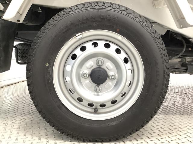 ハイゼットトラックスタンダード 4WD CVT ワンオーナー コーナーセンサー走行無制限1年保証 前後コーナーセンサー 4WD CVT車 ワンオーナー 3方開 アイドリングストップ 横滑り防止装置 オートライト ヘッドライトレベライザー アクセサリーソケット ラジオ(兵庫県)の中古車