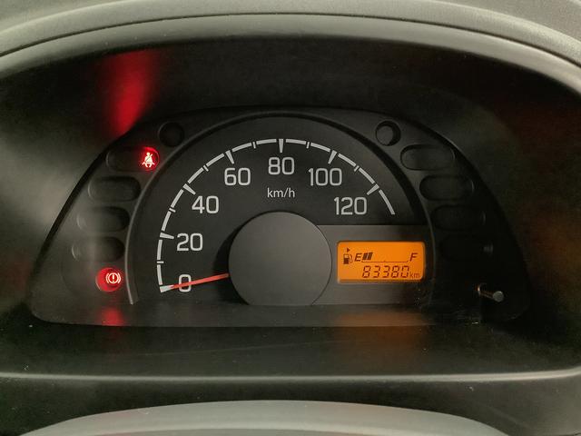 キャリイトラックＫＣエアコン・パワステ　４ＷＤ　５ＭＴ　ワンオーナー　３方開走行無制限１年保証　４ＷＤ　ワンオーナー　ＭＴ車　３方開　ゲートプロテクター　ドアバイザー　ヘッドライトレベライザー　ラジオ　シガーソケット　マニュアルエアコン　スペアタイヤ　バッテリーカバー（兵庫県）の中古車