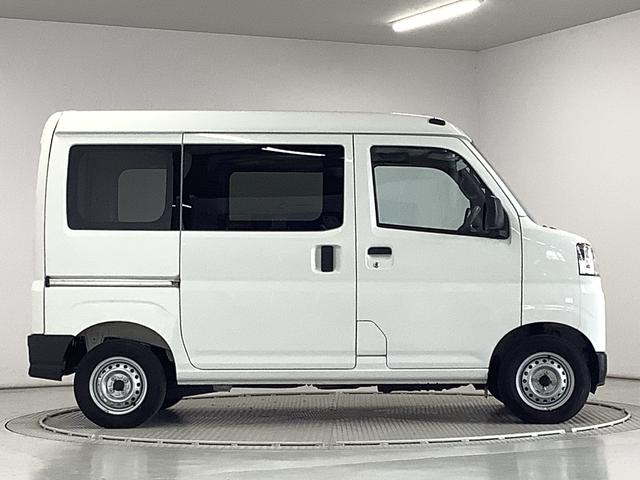 ハイゼットカーゴＤＸ　ＣＶＴ　ワンオーナー　前後コーナーセンサー　キーレス走行無制限１年保証　前後コーナーセンサー　ワンオーナー　ＣＶＴ車　オートマチックハイビーム　アイドリングストップ　キーレスエントリー　横滑り防止装置　オートライト　ヘッドライトレベライザー　ラジオ（兵庫県）の中古車