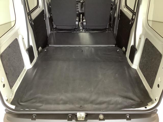 ハイゼットカーゴＤＸ　ＣＶＴ　ワンオーナー　前後コーナーセンサー　キーレス走行無制限１年保証　前後コーナーセンサー　ワンオーナー　ＣＶＴ車　オートマチックハイビーム　アイドリングストップ　キーレスエントリー　横滑り防止装置　オートライト　ヘッドライトレベライザー　ラジオ（兵庫県）の中古車