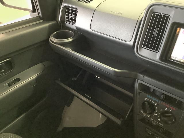 ハイゼットカーゴデラックスＳＡIII　ＡＴ　ナビ　ＥＴＣ　コーナーセンサー１年保証　ＡＴ車　ナビ　ＵＳＢ　ＥＴＣ　リアコーナーセンサー　フルセグＴＶ　Ｂｌｕｅｔｏｏｔｈ　オートマチックハイビーム　ＬＥＤヘッドライト　キーレス　横滑り防止装置　オートライト　ドアバイザー（兵庫県）の中古車