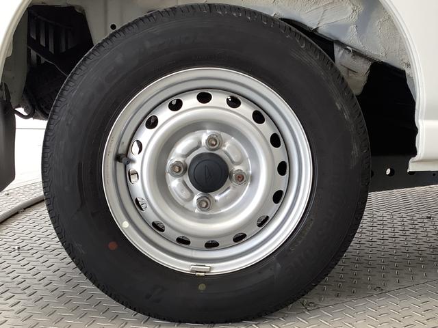 ハイゼットカーゴデラックスＳＡIII　ＡＴ　ナビ　ＥＴＣ　コーナーセンサー１年保証　ＡＴ車　ナビ　ＵＳＢ　ＥＴＣ　リアコーナーセンサー　フルセグＴＶ　Ｂｌｕｅｔｏｏｔｈ　オートマチックハイビーム　ＬＥＤヘッドライト　キーレス　横滑り防止装置　オートライト　ドアバイザー（兵庫県）の中古車