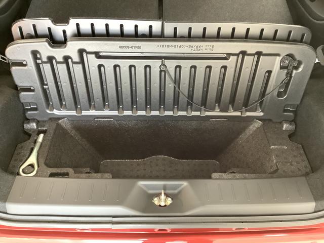 ムーヴカスタム　Ｘ　ハイパーＳＡII　雹害車両　ワンオーナー　ナビ雹害車両　１年保証　ワンオーナー　ＥＴＣ　ナビＴＶ　バックカメラ　ＤＶＤ　ＵＳＢ接続　Ｂｌｕｅｔｏｏｔｈ　ＬＥＤヘッドライト　アイドリングストップ　プッシュスタート　１４インチ純正アルミホイール（兵庫県）の中古車