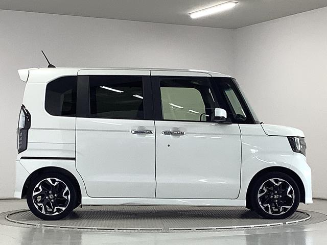 N−BOXカスタムG・Lターボホンダセンシング ワンオーナー 8インチナビTV1年保証 ワンオーナー 8インチナビTV ETC バックカメラ 衝突軽減ブレーキ アダプティブクルーズコントロール 両側電動スライドドア パドルシフト Bluetooth 15インチアルミホイール(兵庫県)の中古車