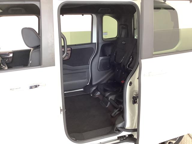 N−BOXカスタムG・Lターボホンダセンシング ワンオーナー 8インチナビTV1年保証 ワンオーナー 8インチナビTV ETC バックカメラ 衝突軽減ブレーキ アダプティブクルーズコントロール 両側電動スライドドア パドルシフト Bluetooth 15インチアルミホイール(兵庫県)の中古車