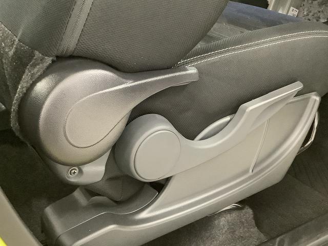 タフトGターボ クロムベンチャー 4WD ワンオーナー ドラレコ1年保証 9インチディスプレイオーディオ 4WD ワンオーナー ドラレコ バックカメラ アダプティブクルーズコントロール 前後コーナーセンサー 前席シートヒーター USB 15インチ純正アルミホイール(兵庫県)の中古車