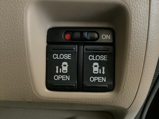 N−BOXG・ターボLパッケージ ワンオーナー ナビTV バックカメラ1年保証 ワンオーナー ナビTV ETC バックカメラ 衝突軽減ブレーキ オートクルーズコントロール 両側電動スライドドア DVD Bluetooth アイドリングストップ HIDヘッドライト(兵庫県)の中古車