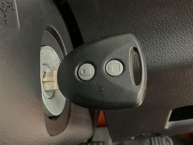 ハイゼットトラックエクストラＳＡIIIｔ　４ＷＤ　ＡＴ　ナビＴＶ　バックカメラ１年保証　４ＷＤ　ナビＴＶ　バックカメラ　バックソナー　ＡＴ車　Ｂｌｕｅｔｏｏｔｈ　３方開　荷台作業灯　ゲートプロテクター　ＬＥＤヘッドライト　キーレスエントリー　横滑り防止装置　オートライト（兵庫県）の中古車