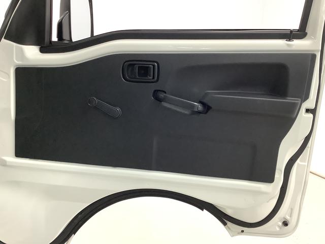 ハイゼットトラックスタンダード　４ＷＤ　ＣＶＴ　前後コーナーセンサー　３方開走行無制限１年保証　前後コーナーセンサー　４ＷＤ　ＣＶＴ車　３方開　アイドリングストップ　横滑り防止装置　オートライト　ヘッドライトレベライザー　アクセサリーソケット　スペアタイヤ（兵庫県）の中古車