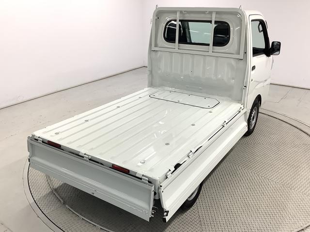 ハイゼットトラックスタンダード　４ＷＤ　ＣＶＴ　前後コーナーセンサー　３方開走行無制限１年保証　前後コーナーセンサー　４ＷＤ　ＣＶＴ車　３方開　アイドリングストップ　横滑り防止装置　オートライト　ヘッドライトレベライザー　アクセサリーソケット　スペアタイヤ（兵庫県）の中古車