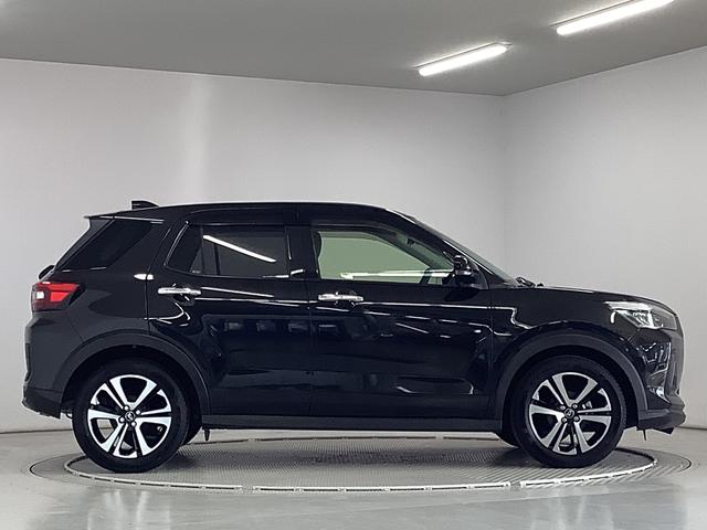 ロッキープレミアム ワンオーナー 9インチナビ ETC バックカメラ1年保証 ワンオーナー 9インチナビTV ETC バックカメラ アダプティブクルーズコントロール 前後コーナーセンサー 前席シートヒーター ブラインドスポットモニター 17インチ純正アルミホイール(兵庫県)の中古車