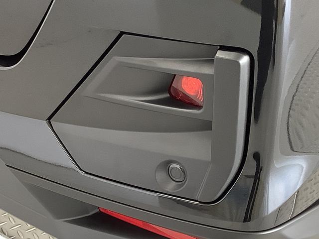 ロッキープレミアム ワンオーナー 9インチナビ ETC バックカメラ1年保証 ワンオーナー 9インチナビTV ETC バックカメラ アダプティブクルーズコントロール 前後コーナーセンサー 前席シートヒーター ブラインドスポットモニター 17インチ純正アルミホイール(兵庫県)の中古車