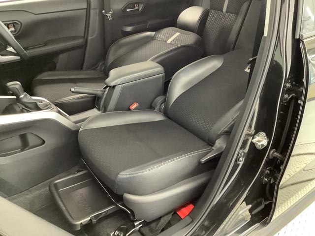 ロッキープレミアム ワンオーナー 9インチナビ ETC バックカメラ1年保証 ワンオーナー 9インチナビTV ETC バックカメラ アダプティブクルーズコントロール 前後コーナーセンサー 前席シートヒーター ブラインドスポットモニター 17インチ純正アルミホイール(兵庫県)の中古車