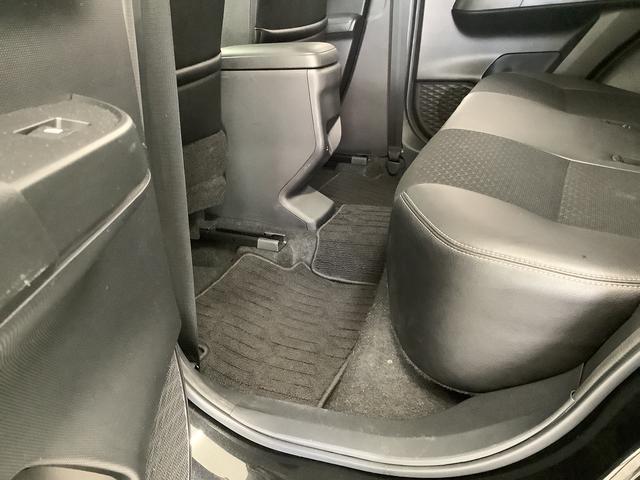 ロッキープレミアム ワンオーナー 9インチナビ ETC バックカメラ1年保証 ワンオーナー 9インチナビTV ETC バックカメラ アダプティブクルーズコントロール 前後コーナーセンサー 前席シートヒーター ブラインドスポットモニター 17インチ純正アルミホイール(兵庫県)の中古車