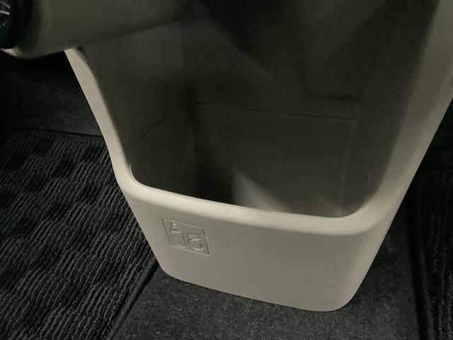 ムーヴＸリミテッドII　ＳＡIII　４ＷＤ　運転席シートヒーター走行無制限１年保証　運転席シートヒーター　４ＷＤ　オートマチックハイビーム　ＬＥＤヘッドライト　アイドリングストップ　プッシュスタート　横滑り防止装置　オートエアコン　１４インチ純正アルミホイール（兵庫県）の中古車