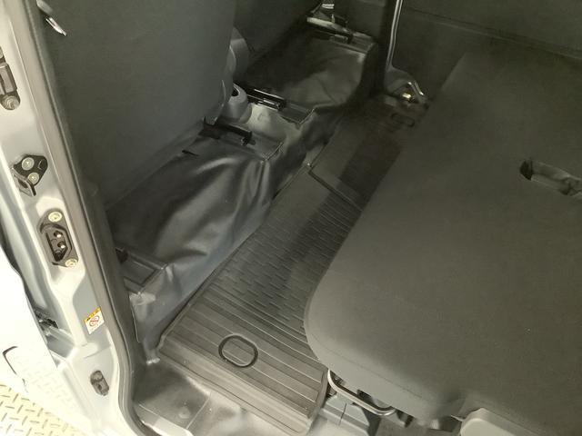 ハイゼットカーゴDX CVT ワンオーナー 前後コーナーセンサー ラジオ走行無制限1年保証 前後コーナーセンサー ワンオーナー CVT車 オートマチックハイビーム キーレスエントリー アイドリングストップ 横滑り防止装置 オートライト ヘッドライトレベライザー ラジオ(兵庫県)の中古車