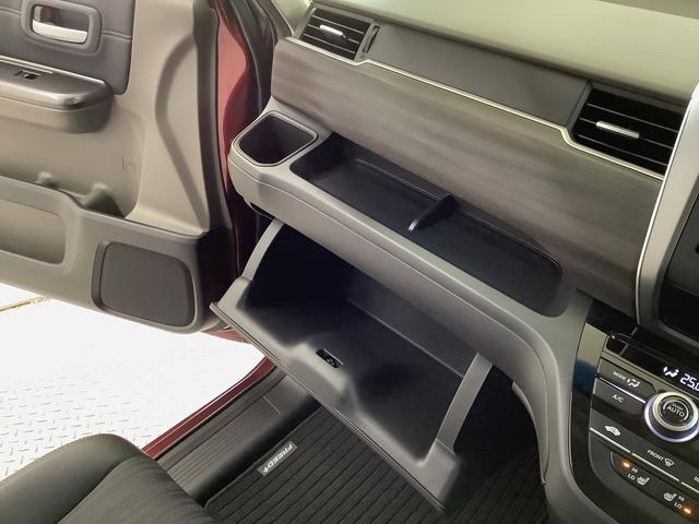 フリード＋ハイブリッドハイブリッドＥＸ　ナビＴＶ　ＥＴＣ　バックカメラ　クルコン１年保証　ナビＴＶ　ＥＴＣ　バックカメラ　衝突軽減ブレーキ　アダプティブクルーズコントロール　両側電動スライドドア　前席シートヒーター　Ｂｌｕｅｔｏｏｔｈ　ラゲッジボード　１５インチアルミホイール（兵庫県）の中古車