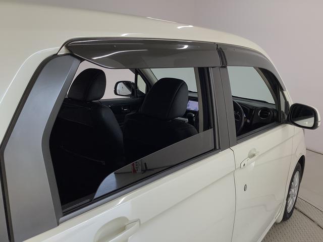 Ｎ−ＷＧＮＧ・スタイリッシュパッケージ　雹害車両　１オーナー　ナビＴＶ雹害車両　１年保証　ワンオーナー　ＥＴＣ　衝突軽減ブレーキ　ナビＴＶ　バックカメラ　ＨＩＤヘッドライト　アイドリングストップ　プッシュスタート横滑り防止装置　オートエアコン　１４インチアルミホイール（兵庫県）の中古車