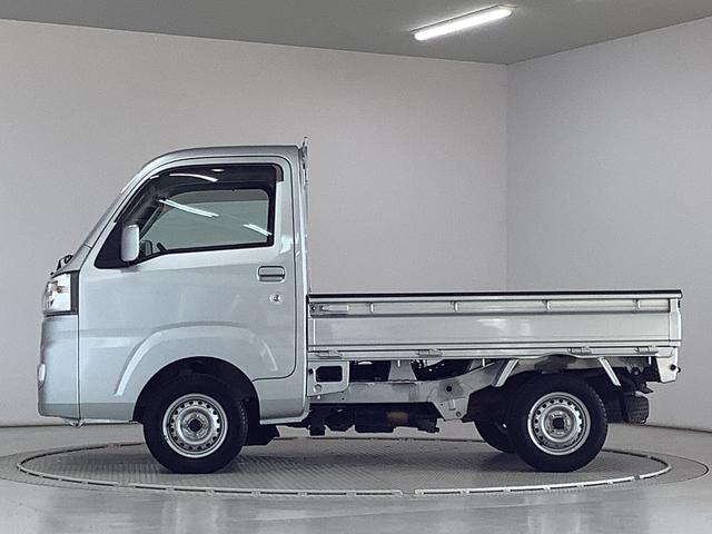 ハイゼットトラックエクストラＳＡIIIｔ　４ＷＤ　ＣＶＴ　ＬＥＤヘッドライト走行無制限１年保証　ＬＥＤヘッドライト　４ＷＤ　ＣＶＴ車　３方開　荷台作業灯　ゲートプロテクター　荷台マット　キーレス　横滑り防止装置　ドアバイザー　ヘッドライトレベライザー　シート間マルチポケット（兵庫県）の中古車