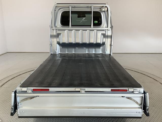 ハイゼットトラックエクストラＳＡIIIｔ　４ＷＤ　ＣＶＴ　ＬＥＤヘッドライト走行無制限１年保証　ＬＥＤヘッドライト　４ＷＤ　ＣＶＴ車　３方開　荷台作業灯　ゲートプロテクター　荷台マット　キーレス　横滑り防止装置　ドアバイザー　ヘッドライトレベライザー　シート間マルチポケット（兵庫県）の中古車