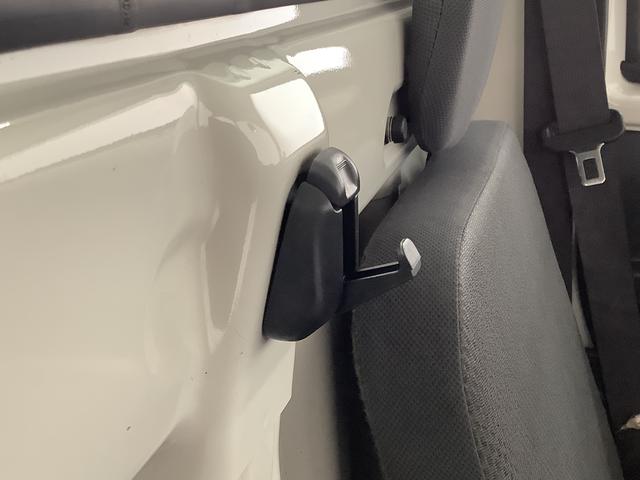 ハイゼットトラックスタンダード　５ＭＴ　ワンオーナー　ＣＤオーディオ　ＥＴＣ走行無制限１年保証　ワンオーナー　ＭＴ車　ＣＤオーディオ　ＥＴＣ　３方開　ドアバイザー　ヘッドライトレベライザー　アクセサリーソケット　マニュアルエアコン　スペアタイヤ　マッドガード　バッテリーカバー（兵庫県）の中古車