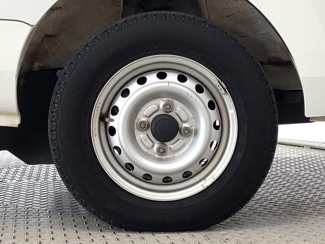 ハイゼットトラックスタンダード　５ＭＴ　ワンオーナー　ＣＤオーディオ　ＥＴＣ走行無制限１年保証　ワンオーナー　ＭＴ車　ＣＤオーディオ　ＥＴＣ　３方開　ドアバイザー　ヘッドライトレベライザー　アクセサリーソケット　マニュアルエアコン　スペアタイヤ　マッドガード　バッテリーカバー（兵庫県）の中古車