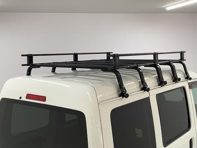 ハイゼットカーゴデラックスSAIII ETC リアコーナーセンサー キーレス走行無制限1年保証 リアコーナーセンサー ETC ルーフキャリア LEDヘッドライト アイドリングストップ キーレスエントリー 横滑り防止装置 オートライト ドアバイザー システムバー フォグランプ(兵庫県)の中古車