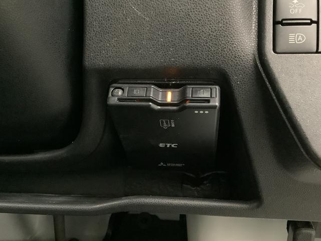 ハイゼットカーゴデラックスSAIII ETC リアコーナーセンサー キーレス走行無制限1年保証 リアコーナーセンサー ETC ルーフキャリア LEDヘッドライト アイドリングストップ キーレスエントリー 横滑り防止装置 オートライト ドアバイザー システムバー フォグランプ(兵庫県)の中古車