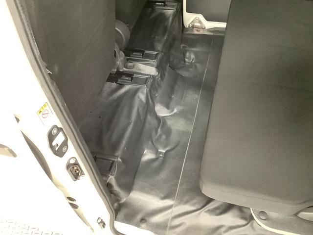 ハイゼットカーゴデラックスSAIII ETC リアコーナーセンサー キーレス走行無制限1年保証 リアコーナーセンサー ETC ルーフキャリア LEDヘッドライト アイドリングストップ キーレスエントリー 横滑り防止装置 オートライト ドアバイザー システムバー フォグランプ(兵庫県)の中古車