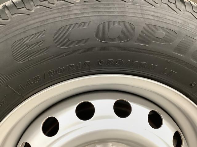 ハイゼットカーゴデラックスSAIII ETC リアコーナーセンサー キーレス走行無制限1年保証 リアコーナーセンサー ETC ルーフキャリア LEDヘッドライト アイドリングストップ キーレスエントリー 横滑り防止装置 オートライト ドアバイザー システムバー フォグランプ(兵庫県)の中古車