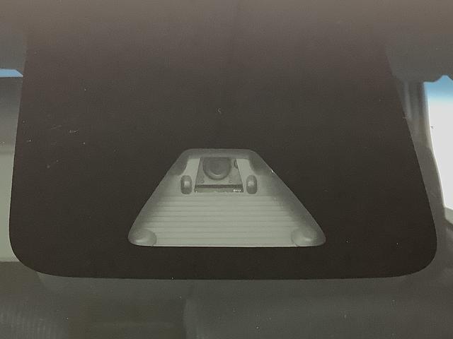 ムーヴカスタム　Ｘ　ＳＡII　ＣＤオーディオ　ＬＥＤヘッドライト走行無制限１年保証　ＬＥＤヘッドライト　ＣＤオーディオ　アイドリングストップ　プッシュスタート　横滑り防止装置　オートライト　オートエアコン　ドアバイザー　電動格納ミラー　１４インチ純正アルミホイール（兵庫県）の中古車